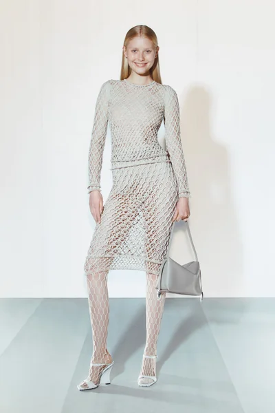 Look 5